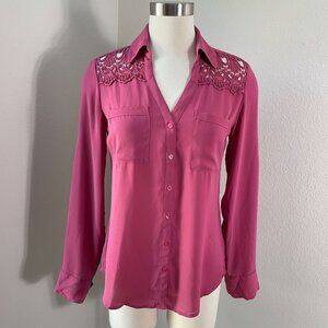 Express Portofino Shirt Womens Small Slim Fit Lace Shoulder‎ Roll Tab Sleeve Top